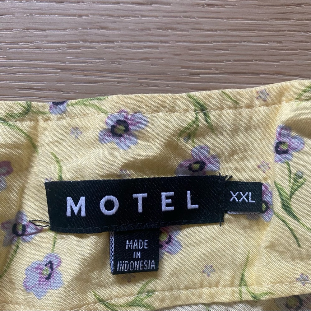 Motel Rocks Yellow Floral Mini Skirt with Slit - Picture 3 of 3